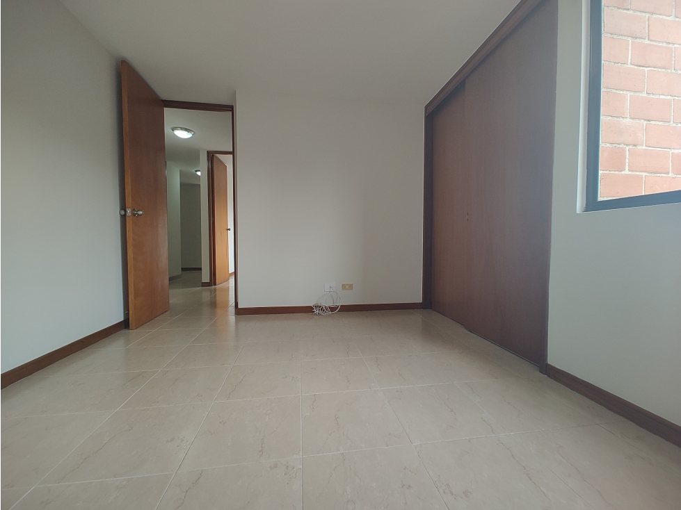 Apartamento en arriendo en La Frontera, Envigado · foto 11 de 17