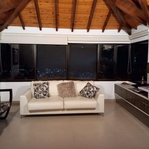 Casa de 5 alcobas en venta en Centro, Bucaramanga, 410 m² · foto 13 de 20
