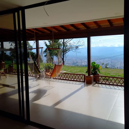 Casa de 5 alcobas en venta en Centro, Bucaramanga, 410 m² · foto 8 de 20