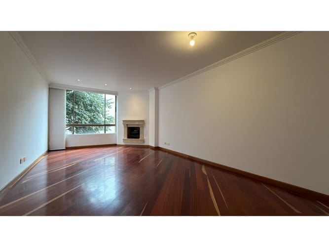 Apartamento de 3 alcobas en venta en Cedritos, Bogotá, 91 m² · foto 2 de 19