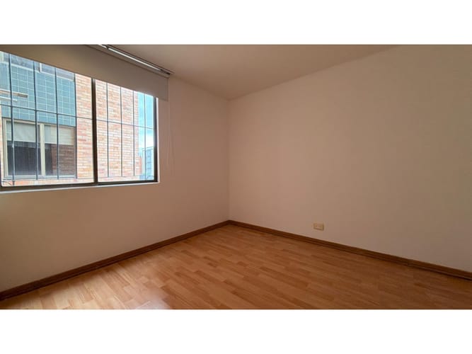 Apartamento de 3 alcobas en venta en Cedritos, Bogotá, 91 m² · foto 7 de 19