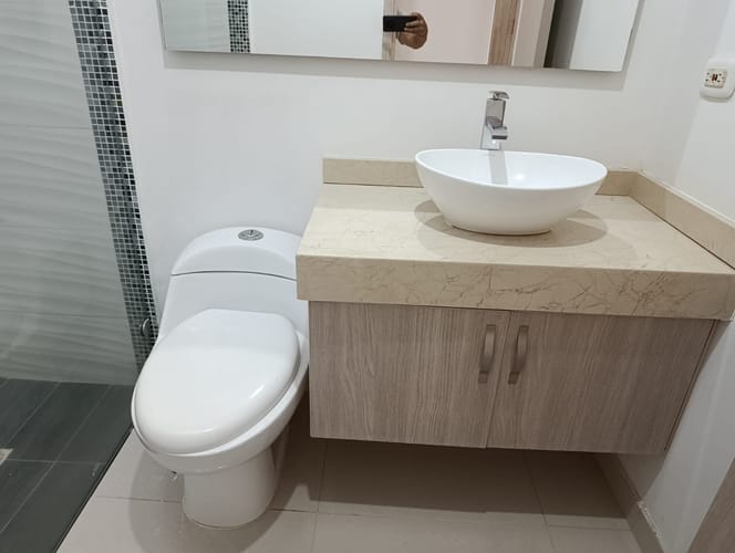 Casa de 3 alcobas en venta en El Castillo, Jamundí, 272 m² · foto 3 de 24