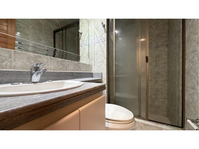 Apartamento de 3 alcobas en venta en Cedritos, Bogotá, 91 m² · foto 9 de 19