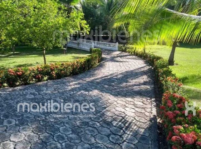 Finca en venta en Urquita, Medellín, 1200 m² · foto 4 de 21