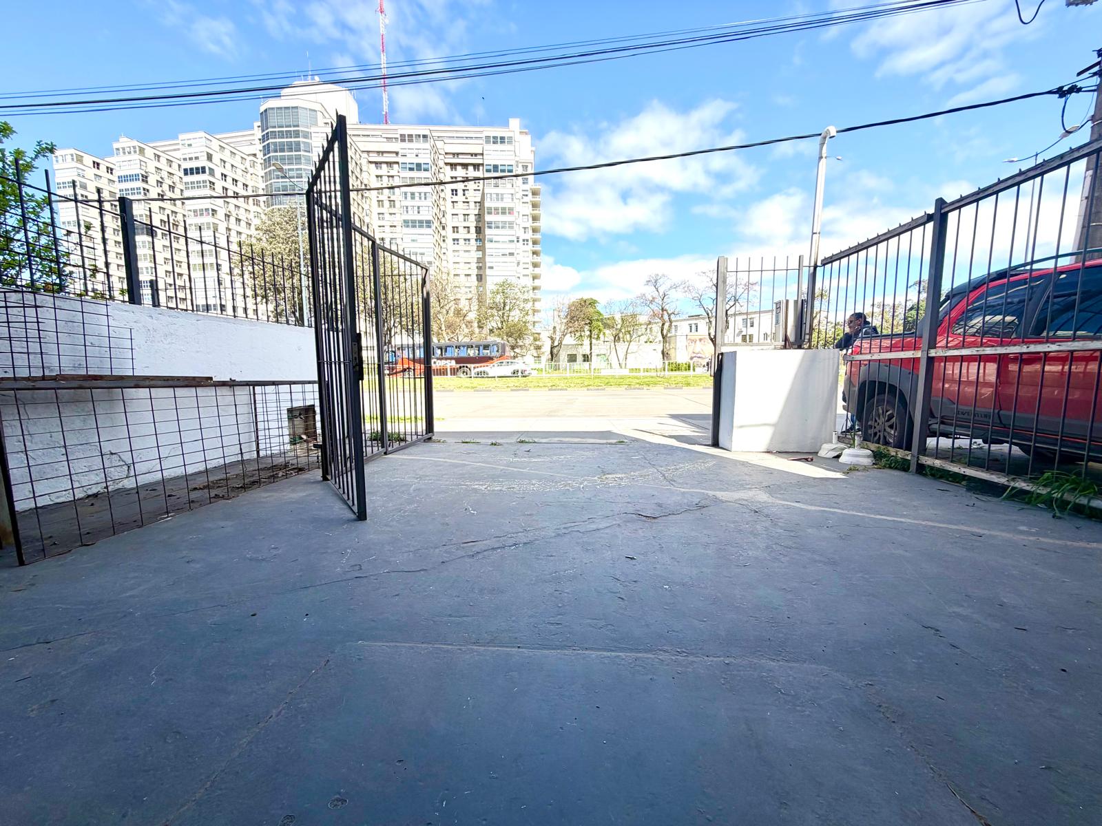 Local Comercial en Alquiler · Foto 3