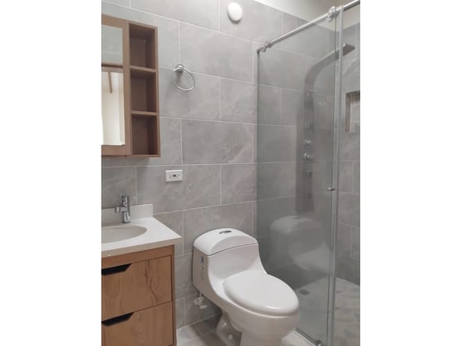 Apartamento de 3 alcobas en arriendo en Calasanz, Medellín, 100 m² · foto 11 de 24
