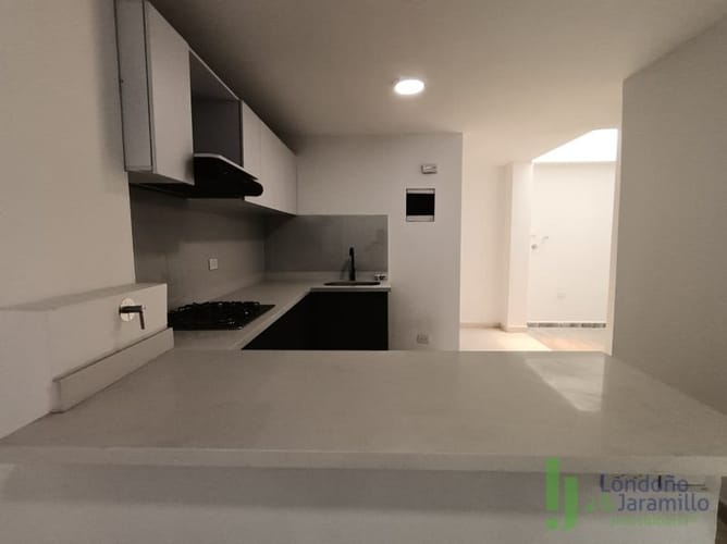 Casa de 3 alcobas en venta en La Gloria, Medellín, 90 m² · foto 6 de 20