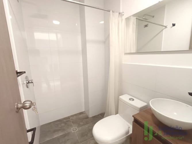 Casa de 3 alcobas en venta en La Gloria, Medellín, 90 m² · foto 10 de 20