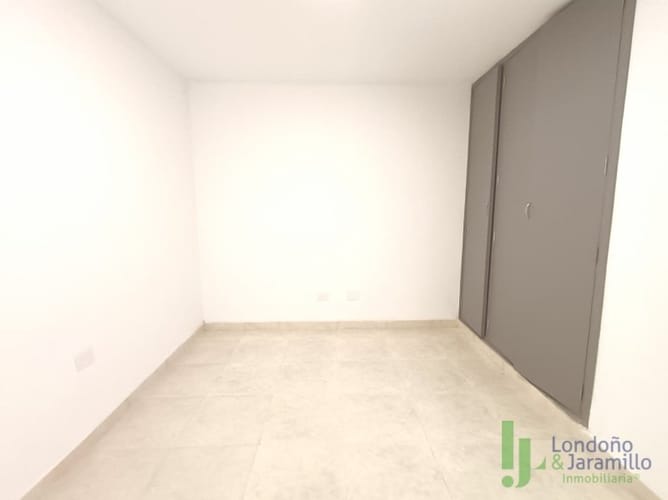Casa de 3 alcobas en venta en La Gloria, Medellín, 90 m² · foto 16 de 20