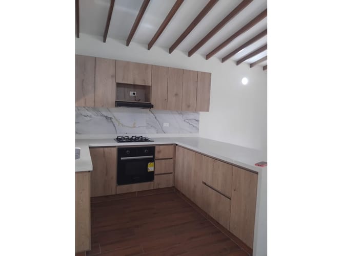 Apartamento de 3 alcobas en arriendo en Calasanz, Medellín, 100 m² · foto 20 de 24