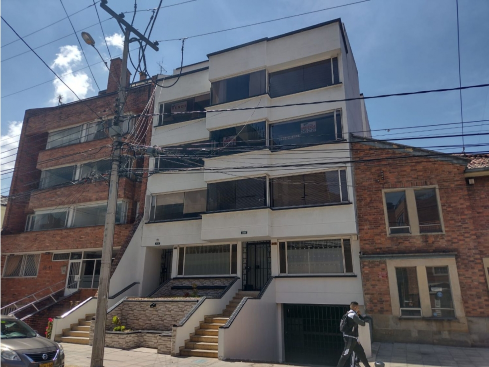 Apartamento en venta en Sagrado Corazon, Bogotá · foto 3 de 24