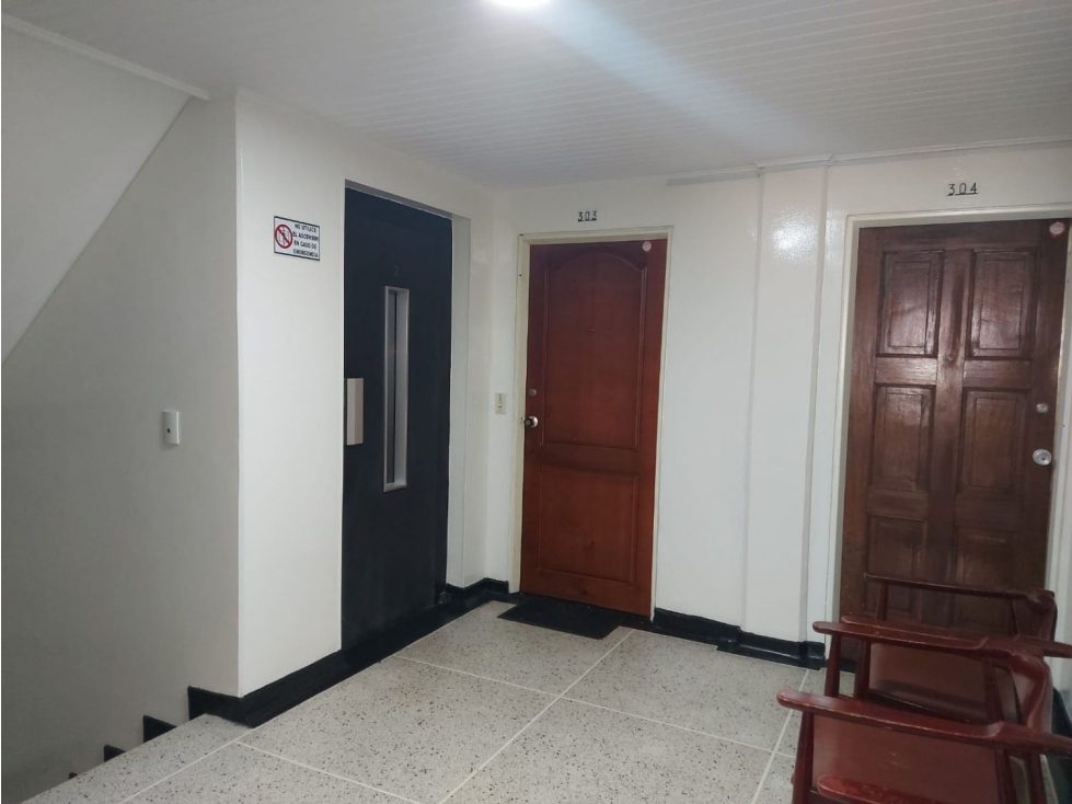 Apartamento en venta en Sagrado Corazon, Bogotá · foto 8 de 24