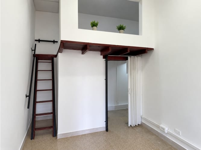 Local en venta en Colon, Medellín, 39 m² · foto 2 de 10