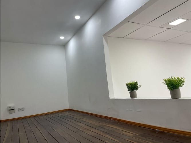 Local en venta en Colon, Medellín, 39 m² · foto 6 de 10