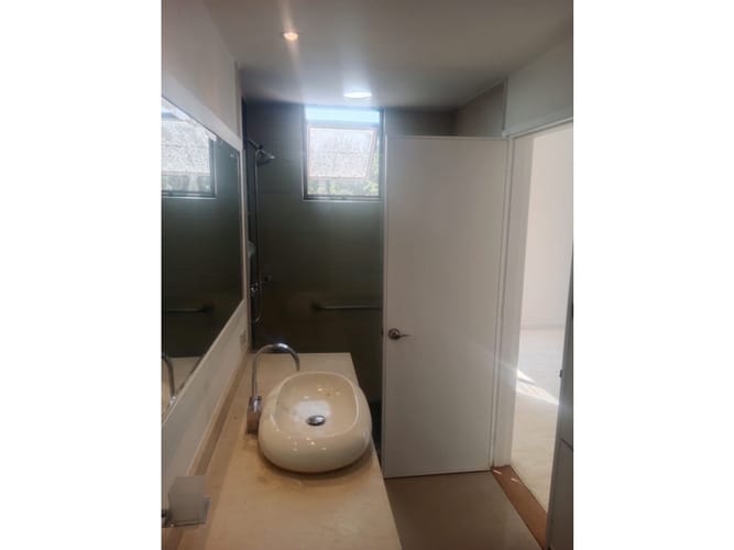 Apartamento de 3 alcobas en venta en Valle Del Lili, Cali, 190 m² · foto 13 de 13