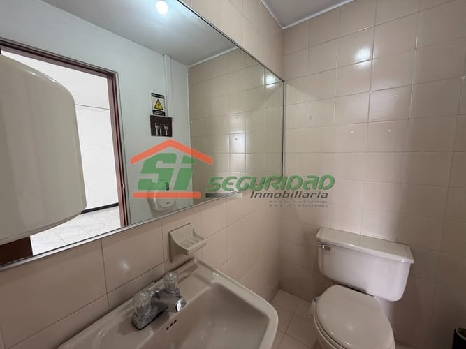 Oficina en arriendo en Sotomayor, Bucaramanga, 26 m² · foto 5 de 8
