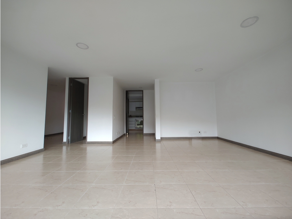 Apartamento en arriendo en La Frontera, Envigado · foto 5 de 14