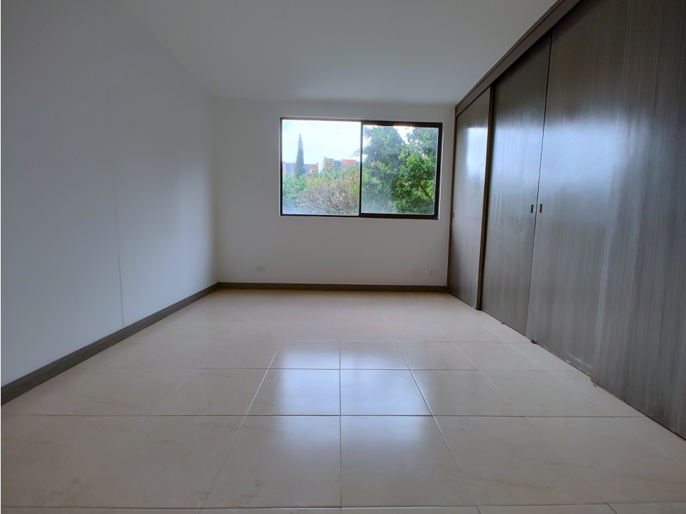 Apartamento en arriendo en La Frontera, Envigado · foto 7 de 14