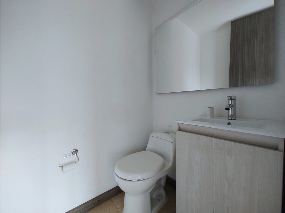 Apartamento en arriendo en La Frontera, Envigado · foto 10 de 14