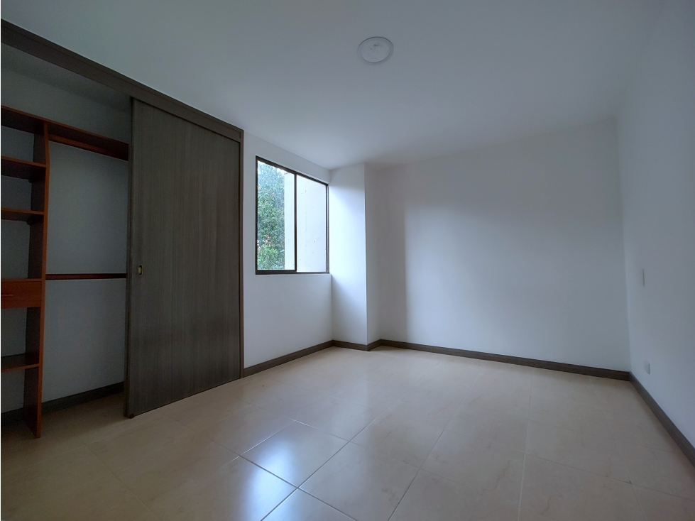 Apartamento en arriendo en La Frontera, Envigado · foto 14 de 14