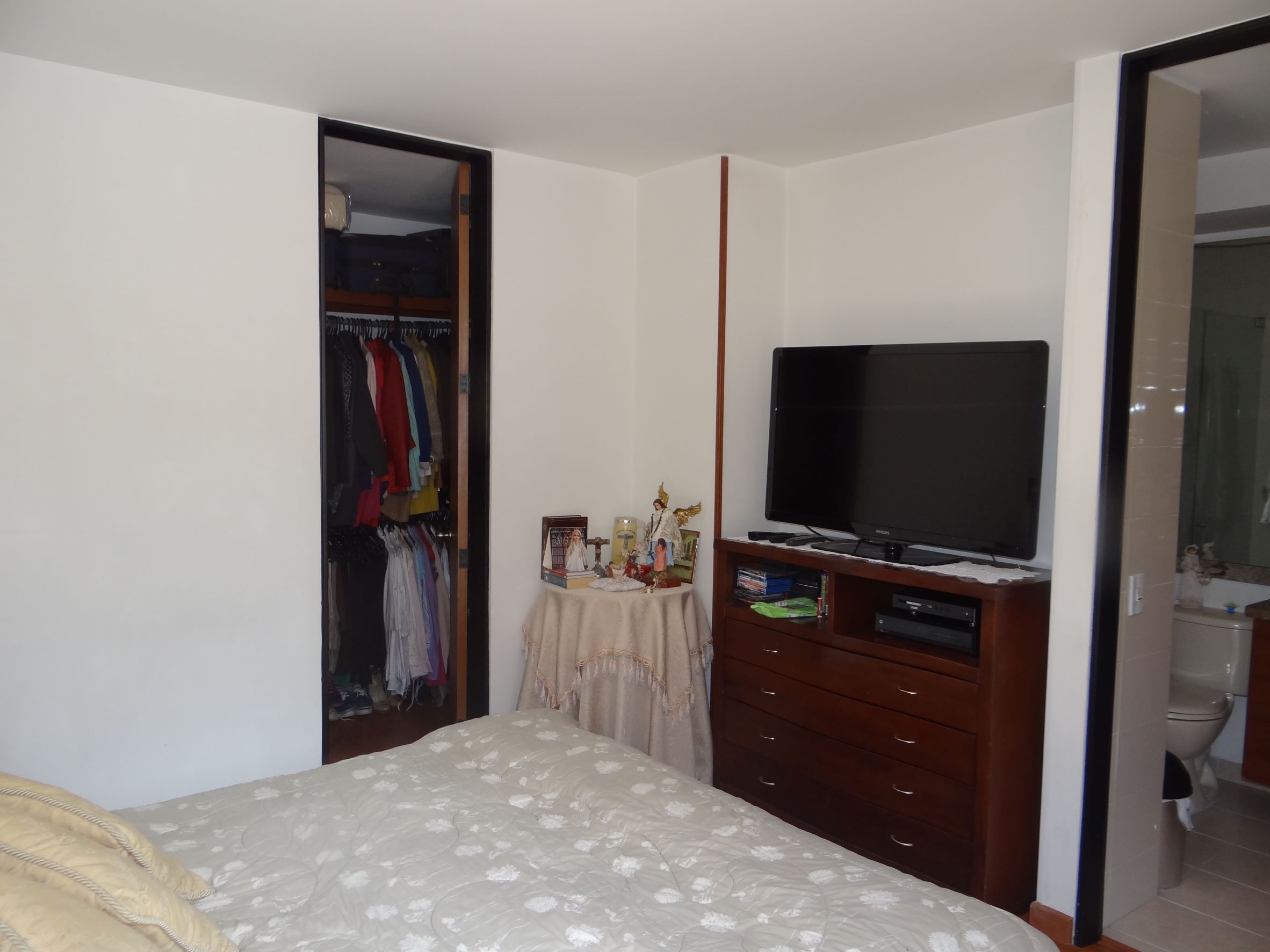 Apartamento en venta en Pontevedra, Bogotá · foto 9 de 12
