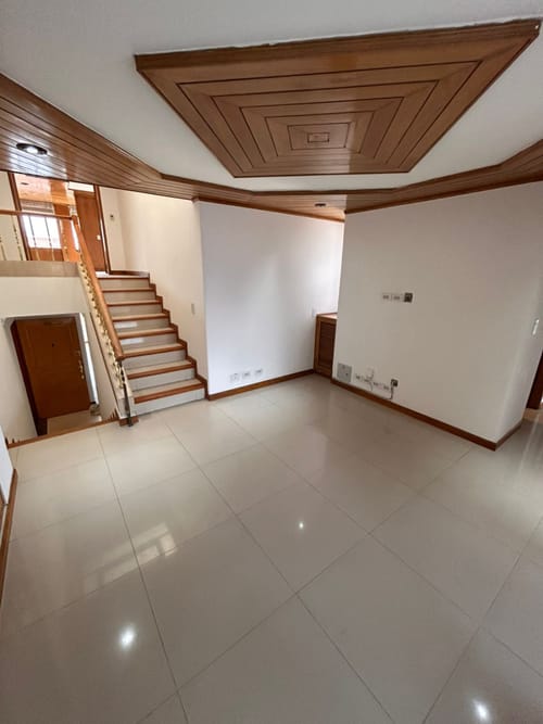 Apartamento de 3 alcobas en venta en Unicentro Bogotá, Bogotá, 215 m² · foto 3 de 15