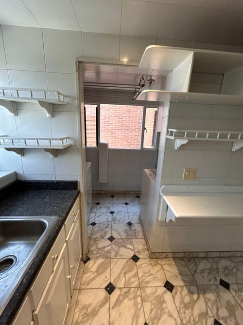 Apartamento de 3 alcobas en venta en Unicentro Bogotá, Bogotá, 215 m² · foto 8 de 15