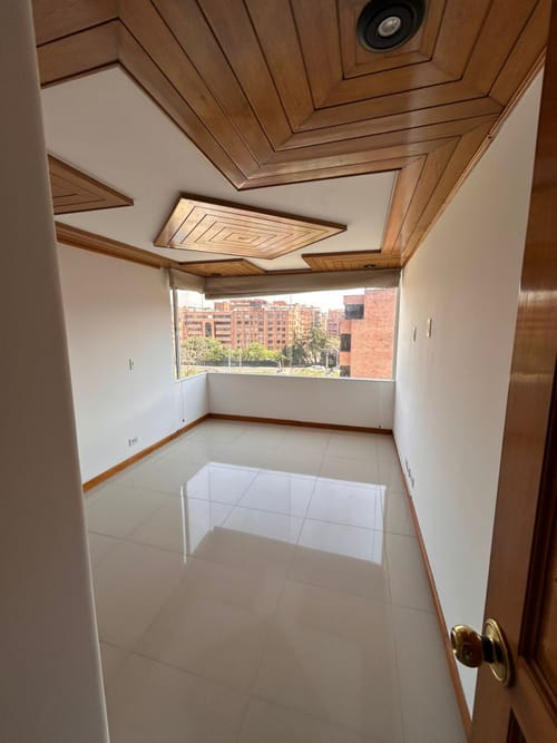 Apartamento de 3 alcobas en venta en Unicentro Bogotá, Bogotá, 215 m² · foto 15 de 15