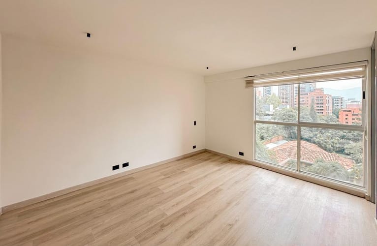 Apartamento de 3 alcobas en venta en El Poblado, Medellín, 116 m² · foto 9 de 13