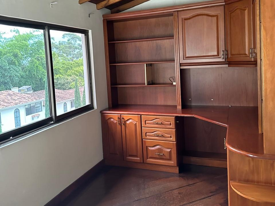 Casa en arriendo en Loma Del Esmeraldal, Medellín · foto 5 de 19
