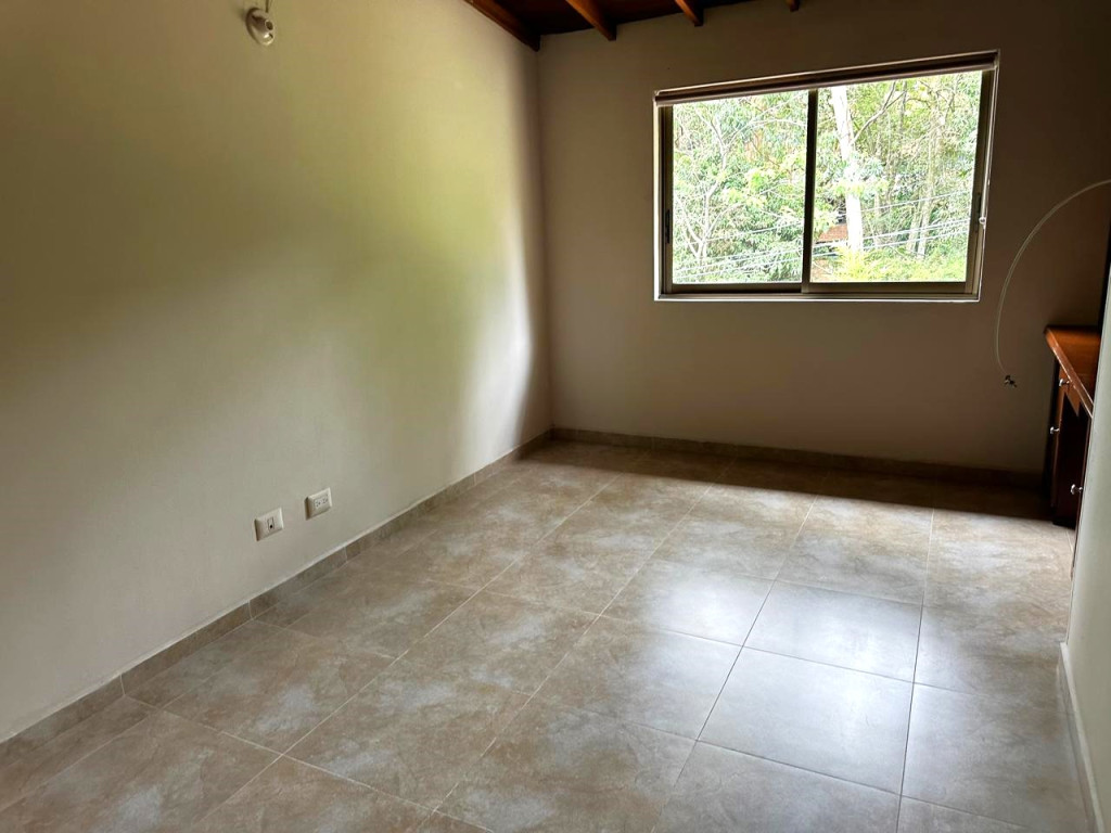 Casa en arriendo en Loma Del Esmeraldal, Medellín · foto 7 de 19