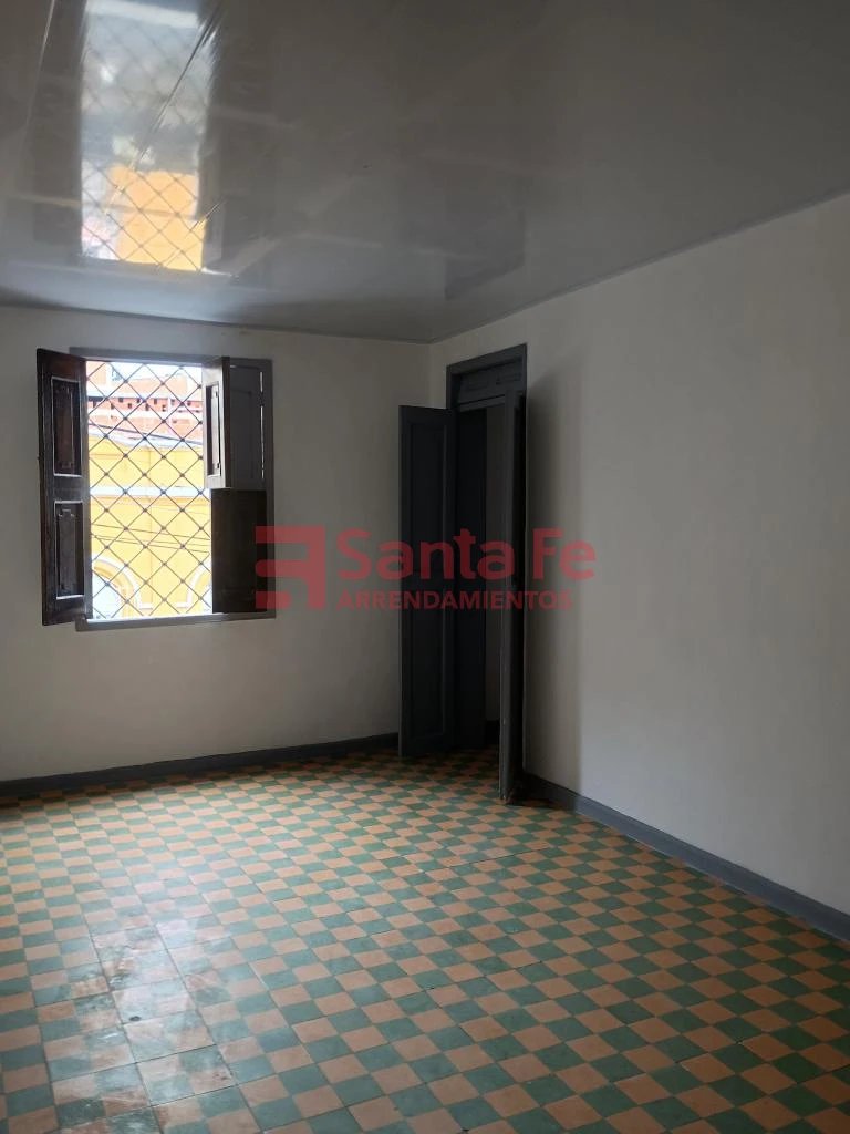 Casa en arriendo en Bombona No.1, Medellín · foto 10 de 10