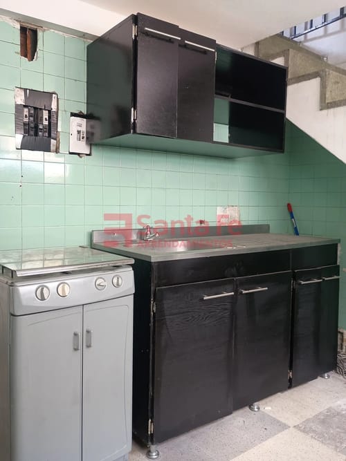 Casa de 4 alcobas en arriendo en Los Angeles, Medellín, 150 m² · foto 6 de 10