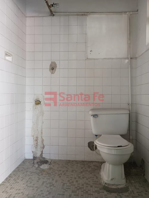 Casa de 4 alcobas en arriendo en Los Angeles, Medellín, 150 m² · foto 8 de 10