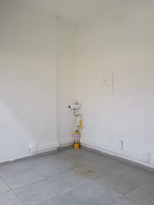 Local en arriendo en Colon, Medellín, 11 m² · foto 4 de 8