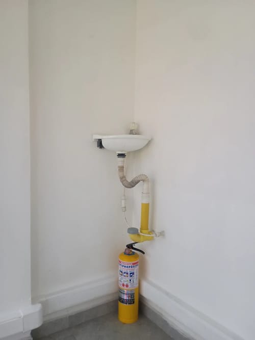 Local en arriendo en Colon, Medellín, 11 m² · foto 6 de 8