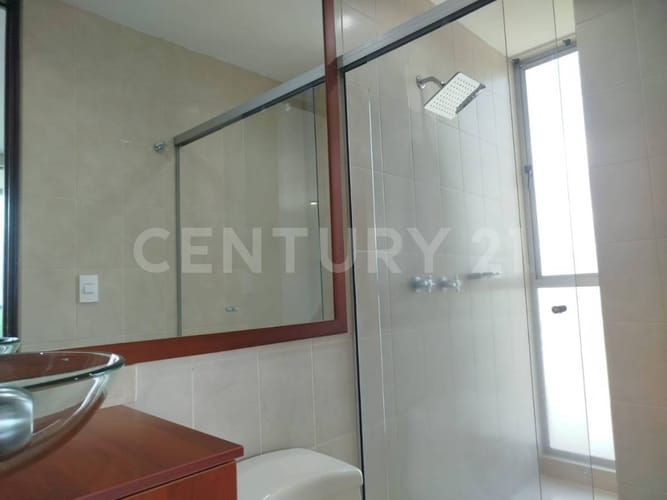 Apartamento de 1 alcoba en arriendo en Las Lomas, Medellín, 47 m² · foto 11 de 19