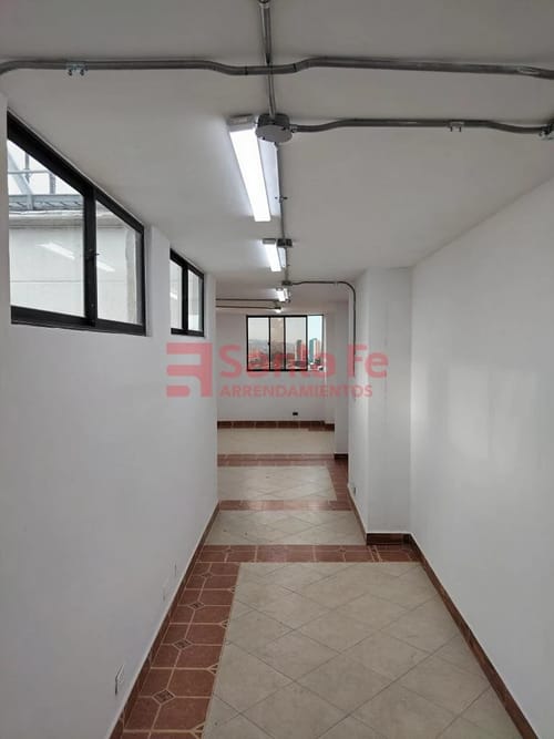 Local en arriendo en Estacion Villa, Medellín, 80 m² · foto 7 de 9
