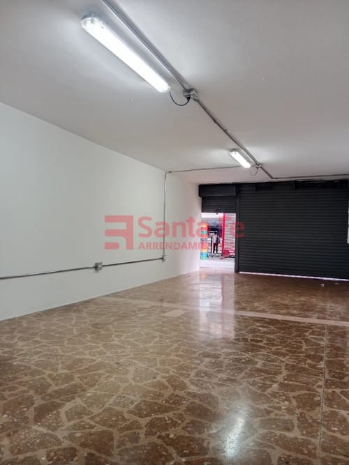 Local en arriendo en Villanueva, Medellín, 48 m² · foto 2 de 6