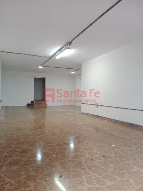 Local en arriendo en Villa Nueva, Medellín, 75 m² · foto 4 de 7