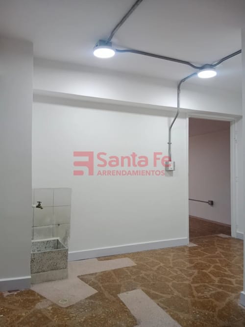 Local en arriendo en Villa Nueva, Medellín, 75 m² · foto 6 de 7