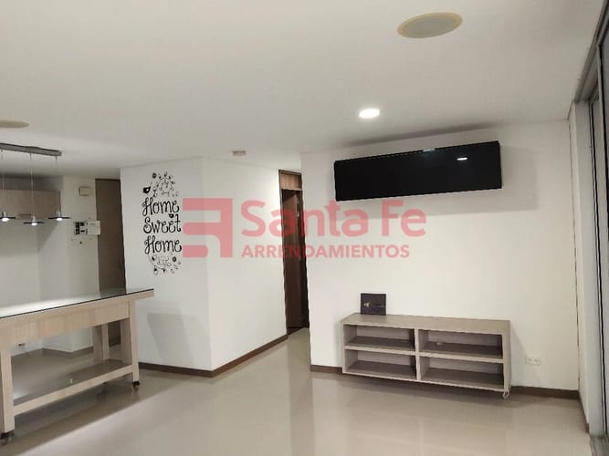 Apartamento de 3 alcobas en arriendo en Loma Del Esmeraldal, Envigado, 90 m² · foto 4 de 10
