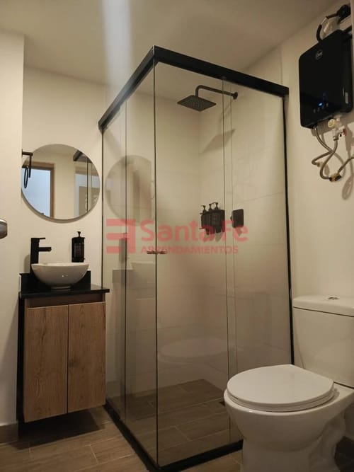 Apartamento en arriendo en La Floresta, Medellín, 20 m² · foto 6 de 9