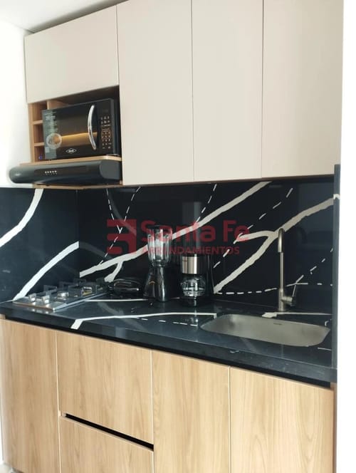 Apartamento de 1 alcoba en arriendo en Belen Malibu, Medellín, 32 m² · foto 4 de 10