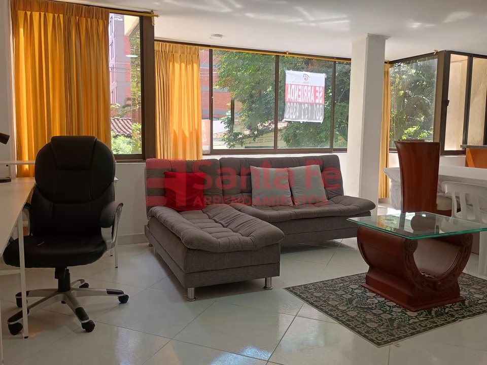 Apartamento en arriendo en Laureles, Medellín · foto 3 de 10