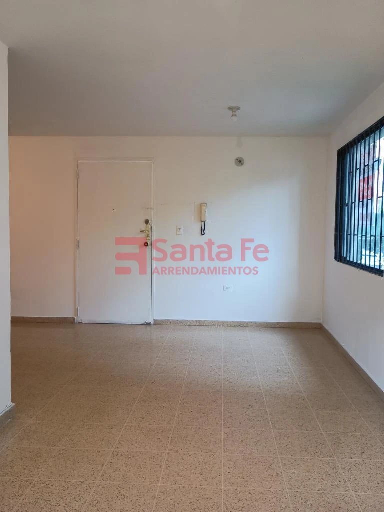 Apartamento en arriendo en Laureles, Medellín · foto 4 de 10