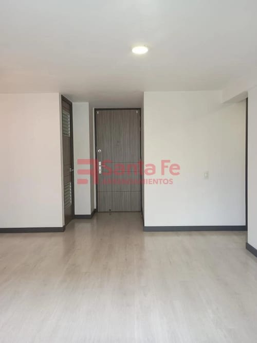 Apartamento de 2 alcobas en arriendo en Mugá, Envigado, 77 m² · foto 3 de 10