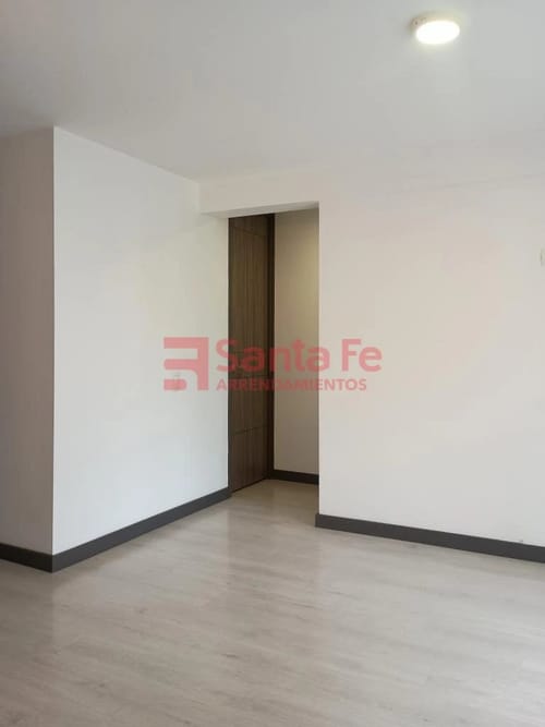 Apartamento de 2 alcobas en arriendo en Mugá, Envigado, 77 m² · foto 4 de 10