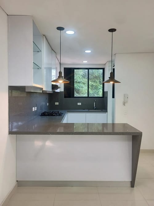 Apartamento de 3 alcobas en arriendo en Estadio, Medellín, 59 m² · foto 4 de 10