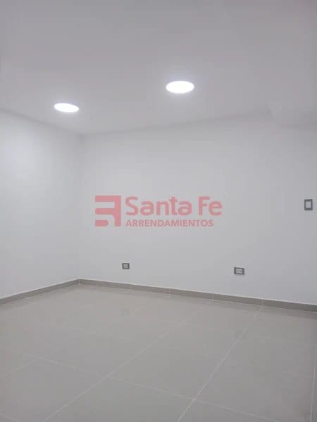 Local en arriendo en Suramericana, Medellín, 40 m² · foto 3 de 7